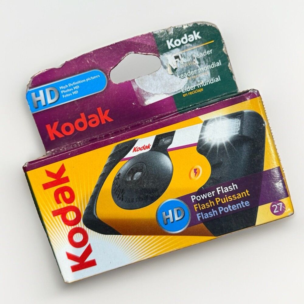 Kodak Power Flash Disposable Camera 27 Exposures Exp 2018 Film Versatile